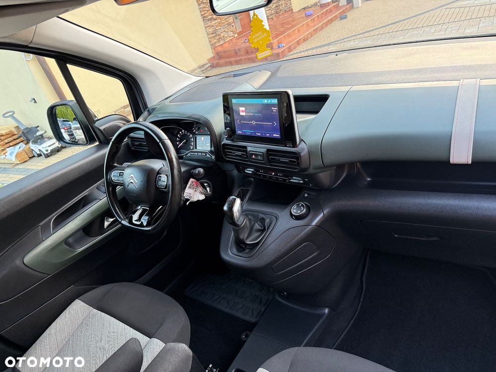 Citroën Berlingo ver-multispace-hdi-115-fap-selection - 17
