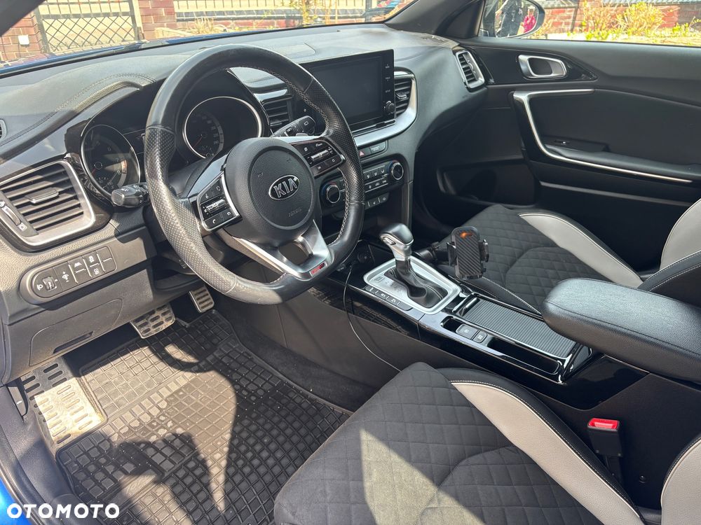 Kia ProCeed 1.5 T-GDI GT Line DCT - 13