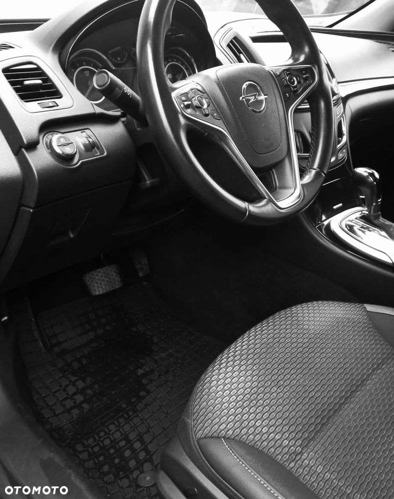 Opel Insignia 1.6 T Cosmo - 9