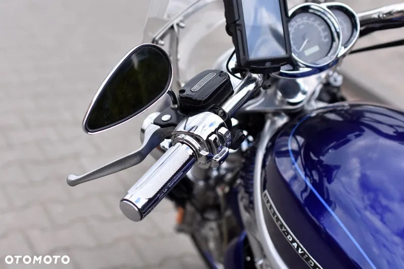 Harley-Davidson V-Rod Street Rod - 25