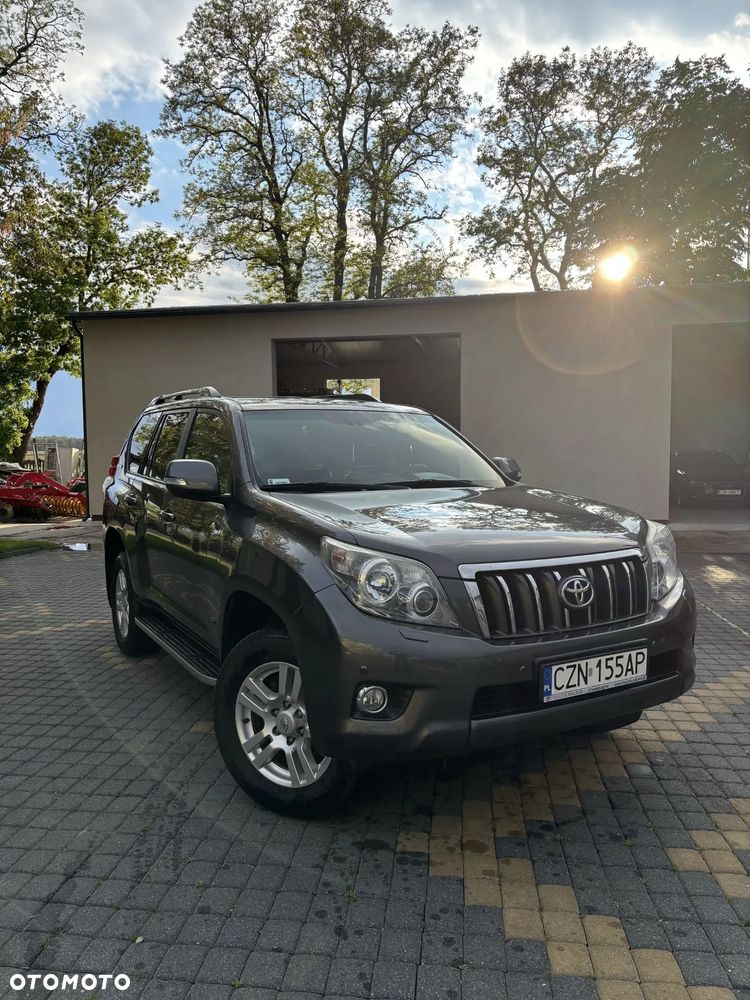 Toyota Land Cruiser - 3
