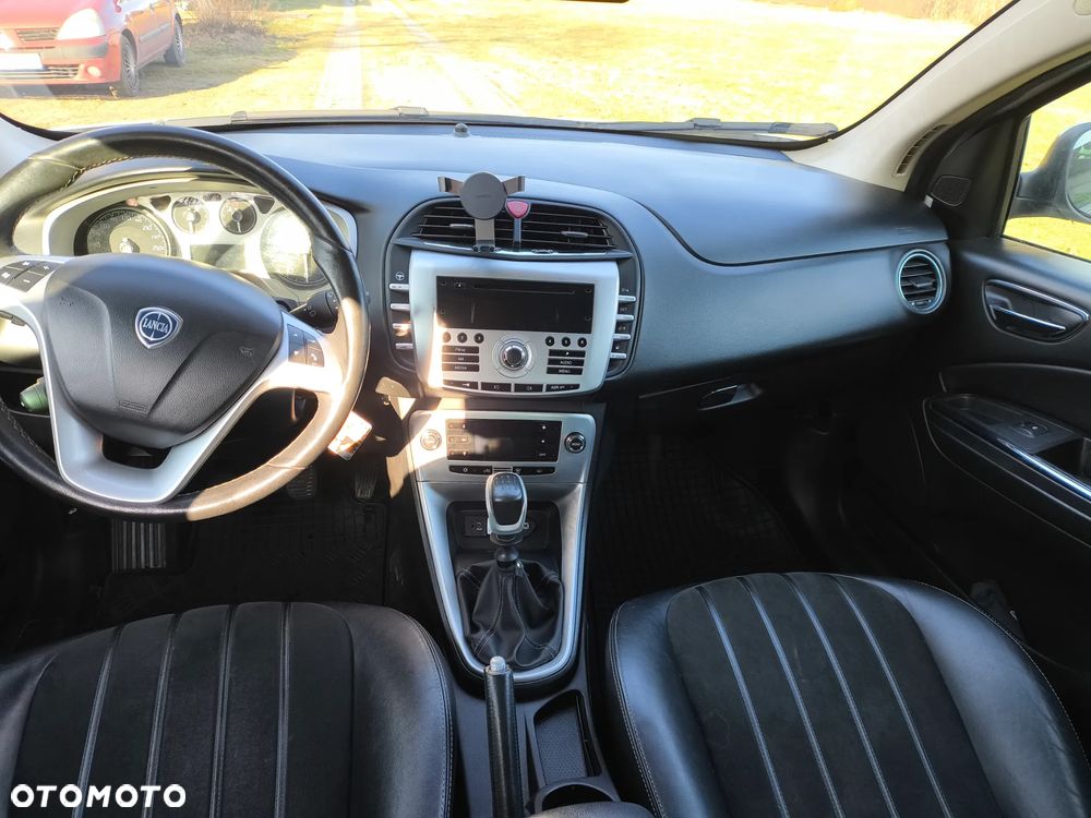 Lancia Delta 1.4 TurboJet 16v Gold - 10