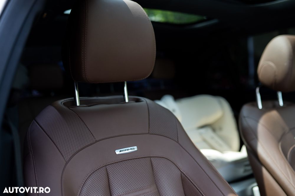 Mercedes-Benz E - 16