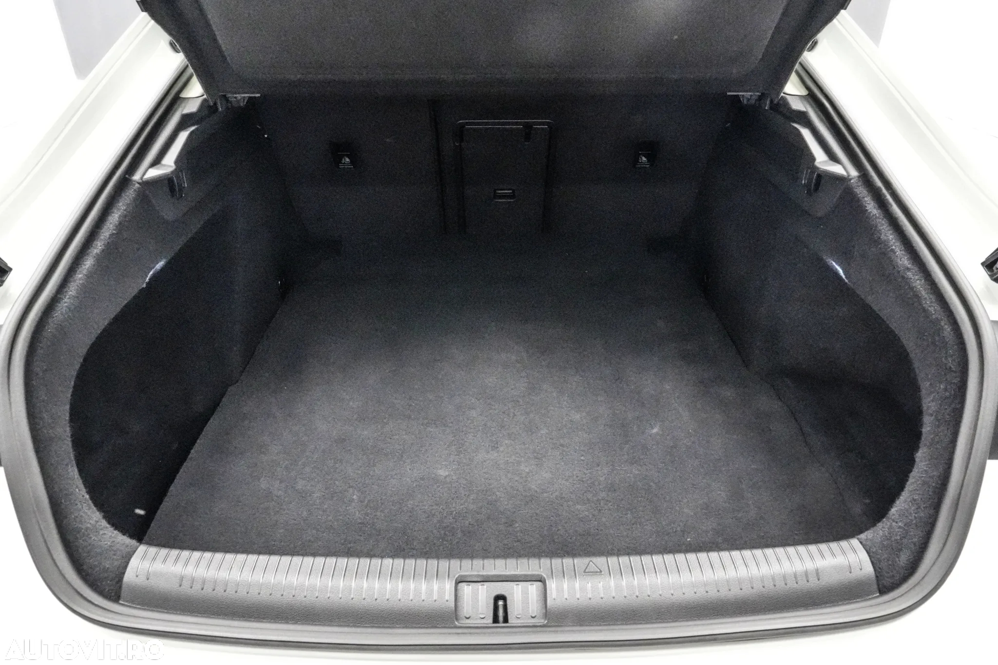 Volkswagen ARTEON 2.0 TDI DSG Elegance - 22