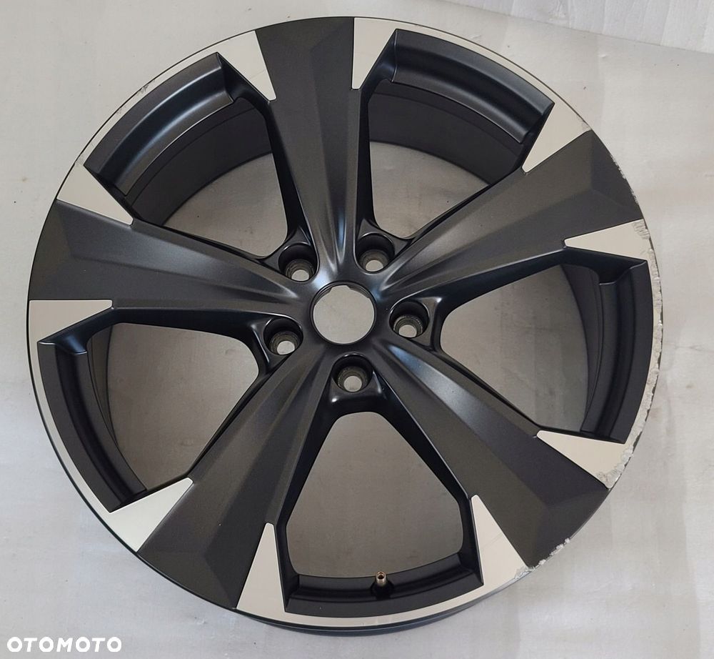 FELGA SEAT CUPRA ATECA 575 8x19 19 ET45 5x112 575601025AS/T - 3