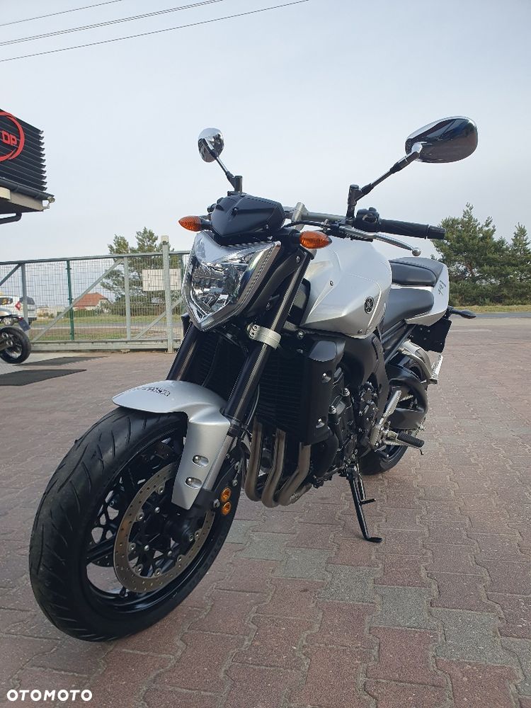 Yamaha FZ - 3