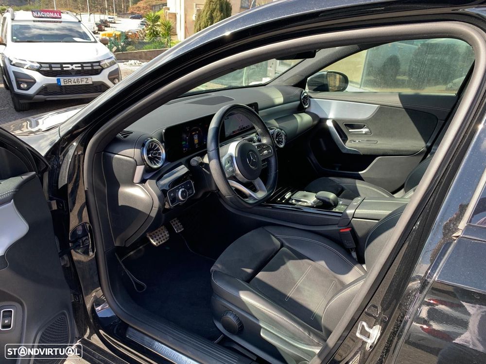 Mercedes-Benz A 250 - 12