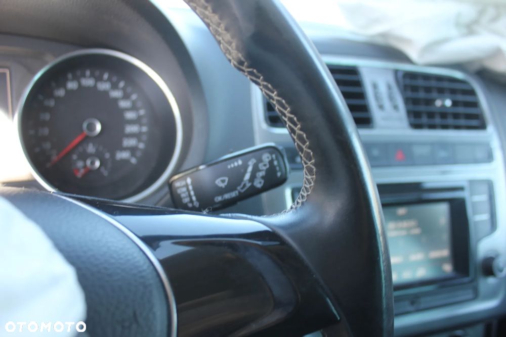Volkswagen Polo 1.0 Lounge - 14