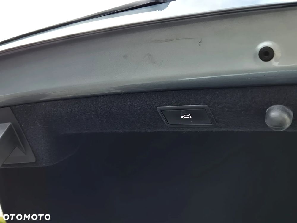 Skoda Superb 2.0 TSI Style DSG - 32