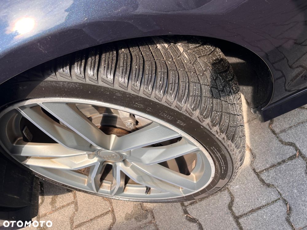 Audi A6 Avant 2.0 TDI quattro S tronic - 8