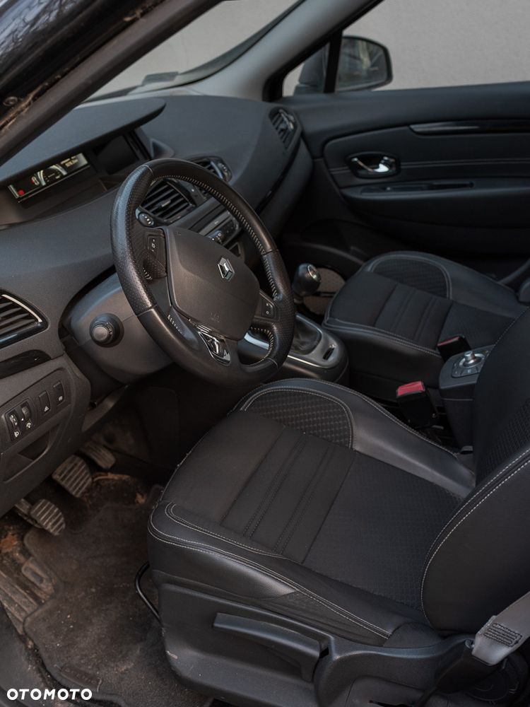 Renault Scenic Energy TCe 130 S&S Bose Edition - 14