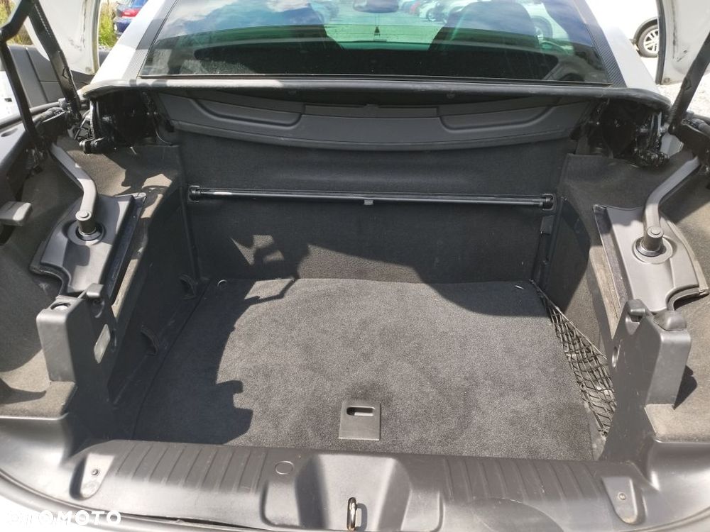 Peugeot 308 CC - 21