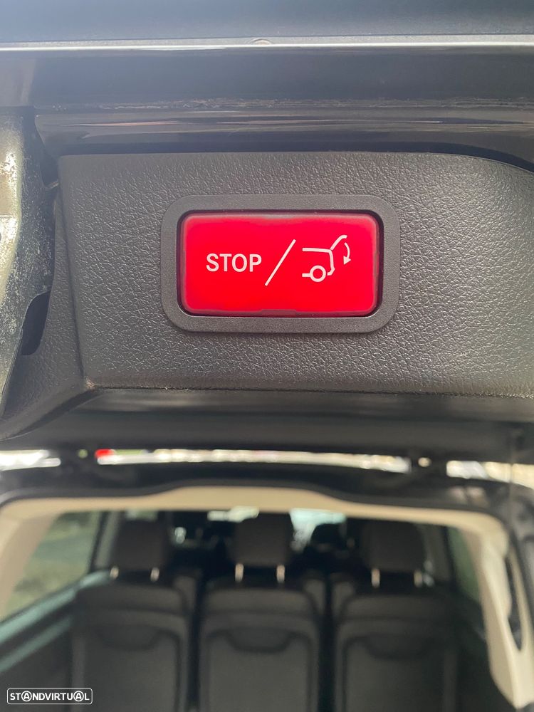 Mercedes-Benz V 250 d Longo Avantgarde - 9