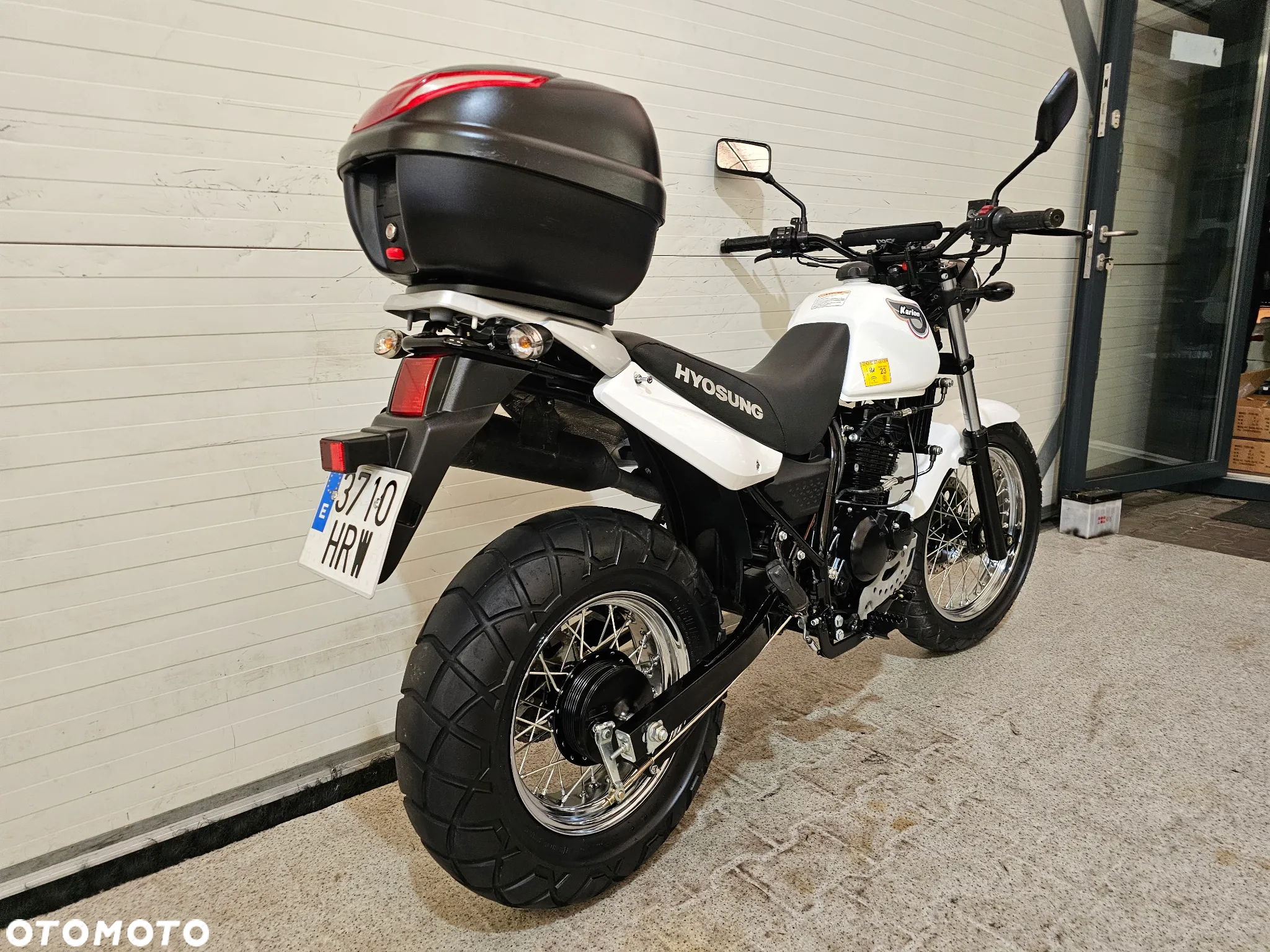 Hyosung Inny - 18