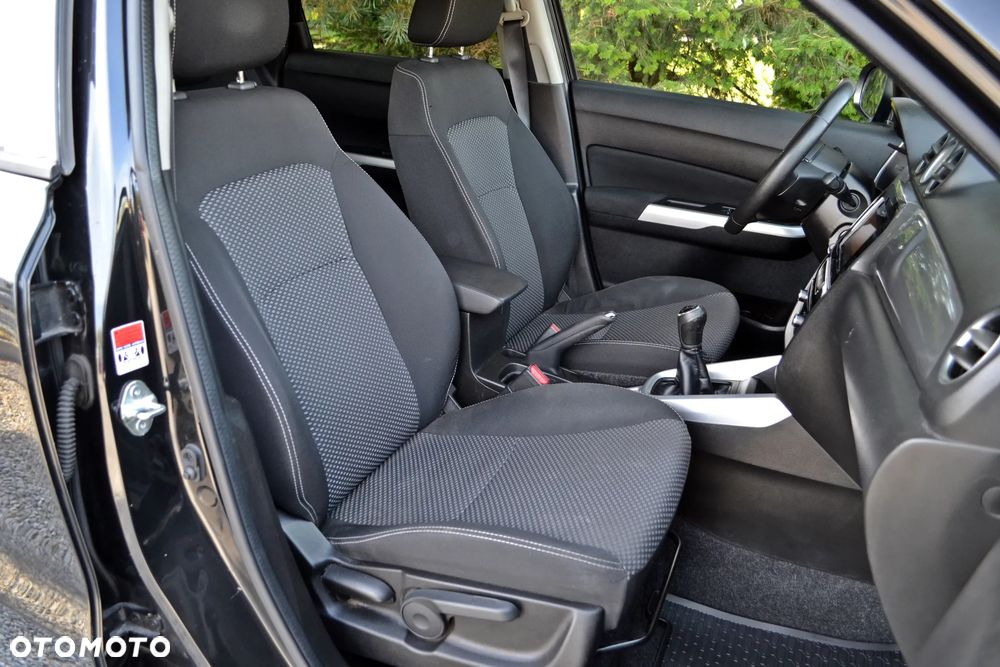 Suzuki Vitara - 25