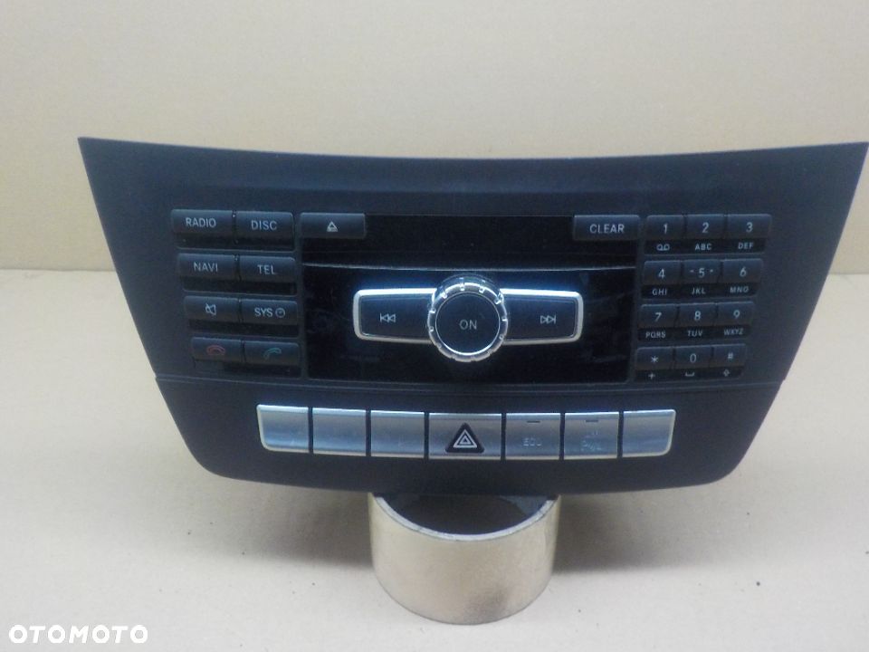MERCEDES W204 LIFT RADIO NAWIGACJA GPS A2049003509 - 1