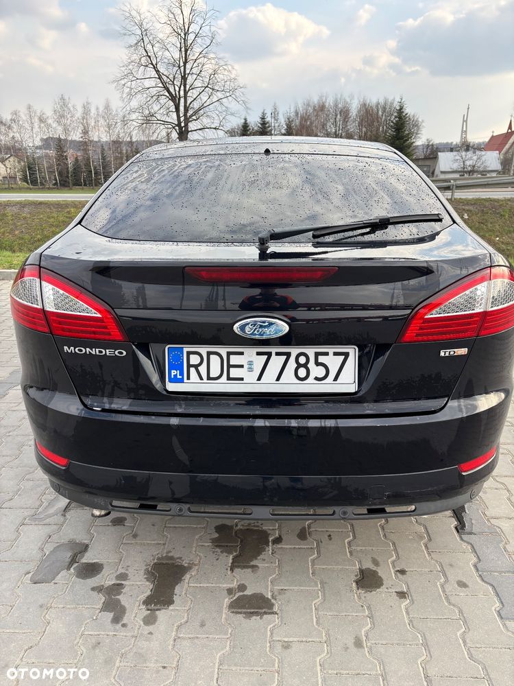 Ford Mondeo 2.0 TDCi Ghia - 6