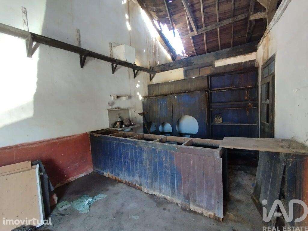 Casa / Villa T2 em Arrouquelas de 400,00 m2 - Grande imagem: 4/30