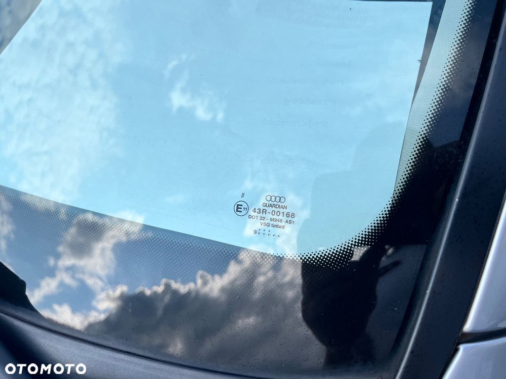 Audi A6 Limousine 2.8 - 30