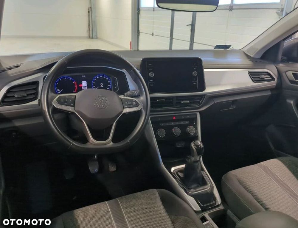 Volkswagen T-Roc - 5