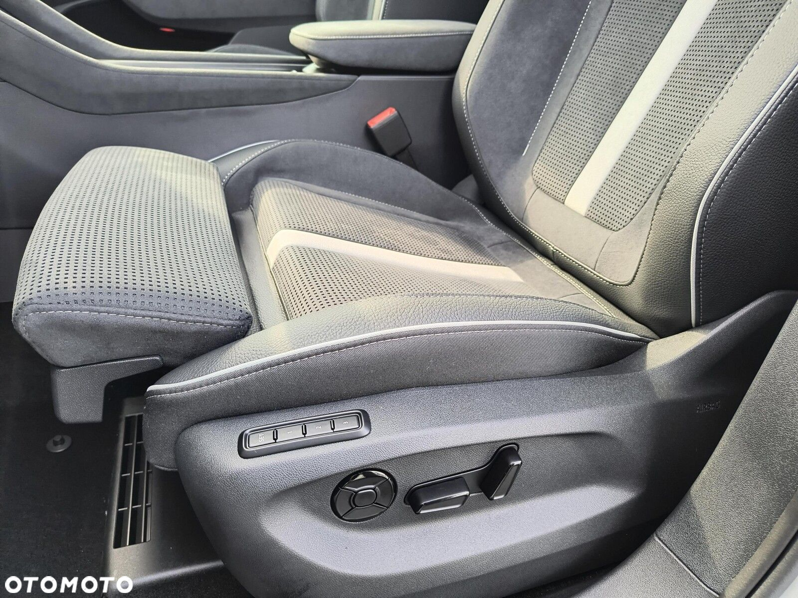 Skoda Kodiaq 1.5 TSI ACT 4x2 Sportline DSG - 26