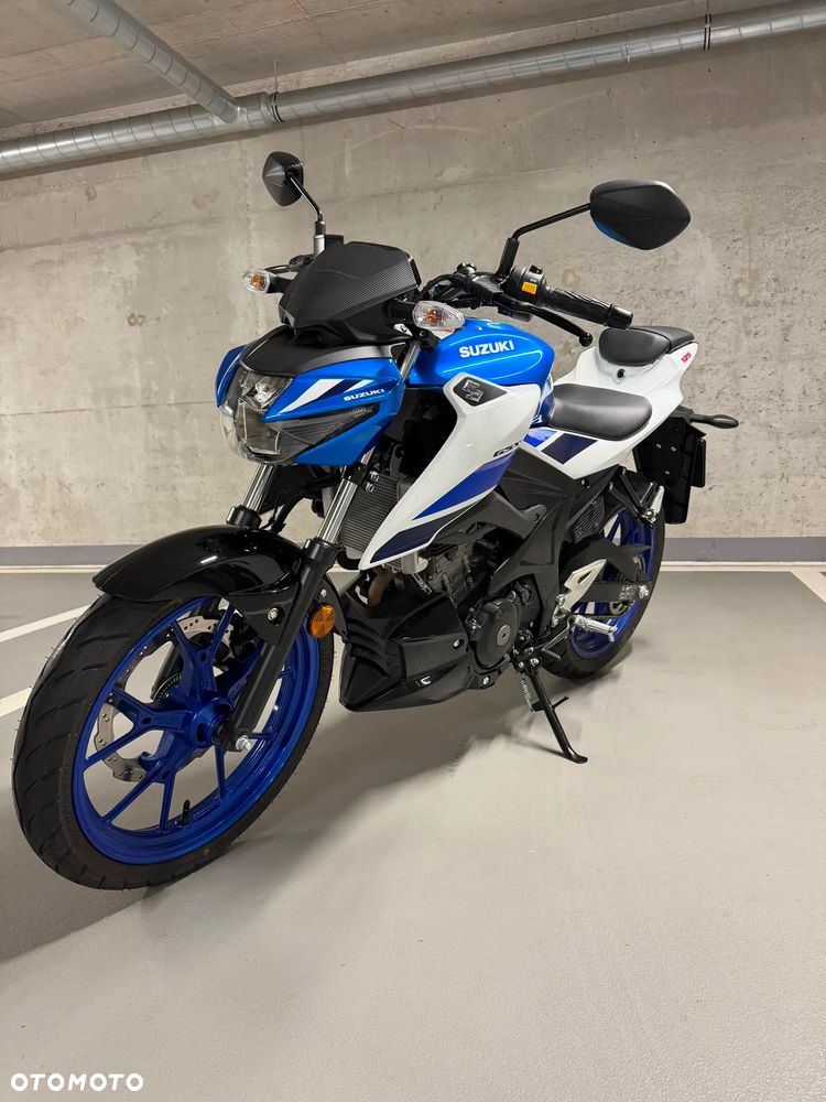 Suzuki GSX - 1