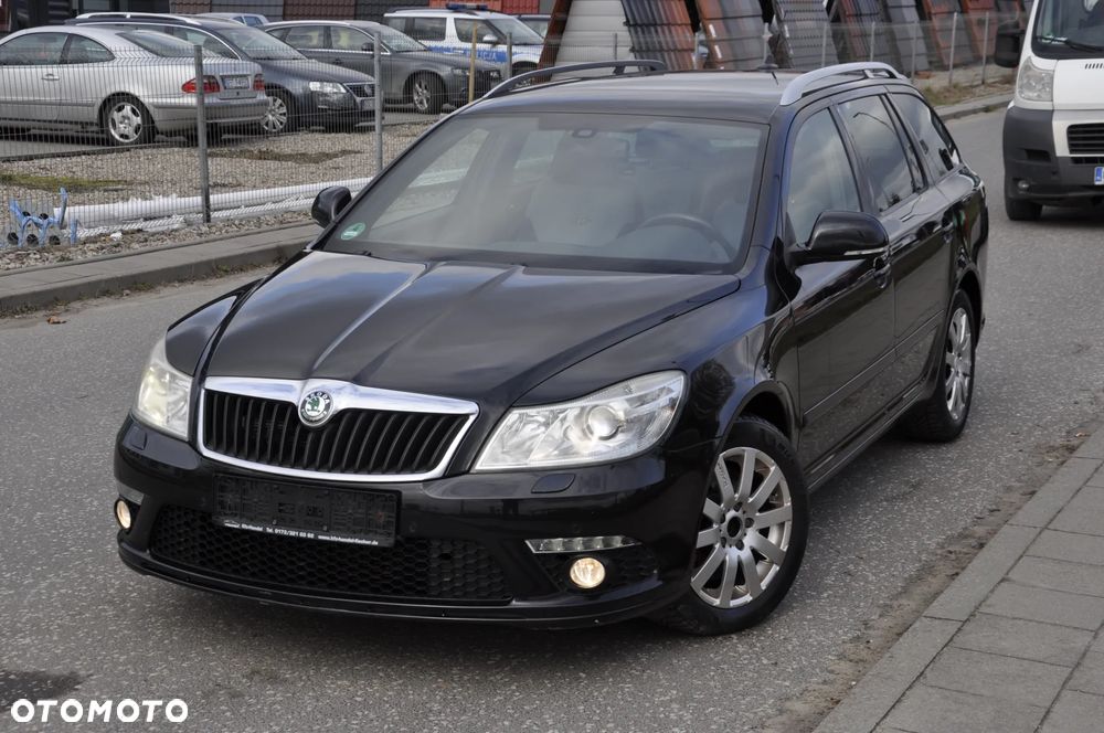 Skoda Octavia 2.0 TDI RS - 1