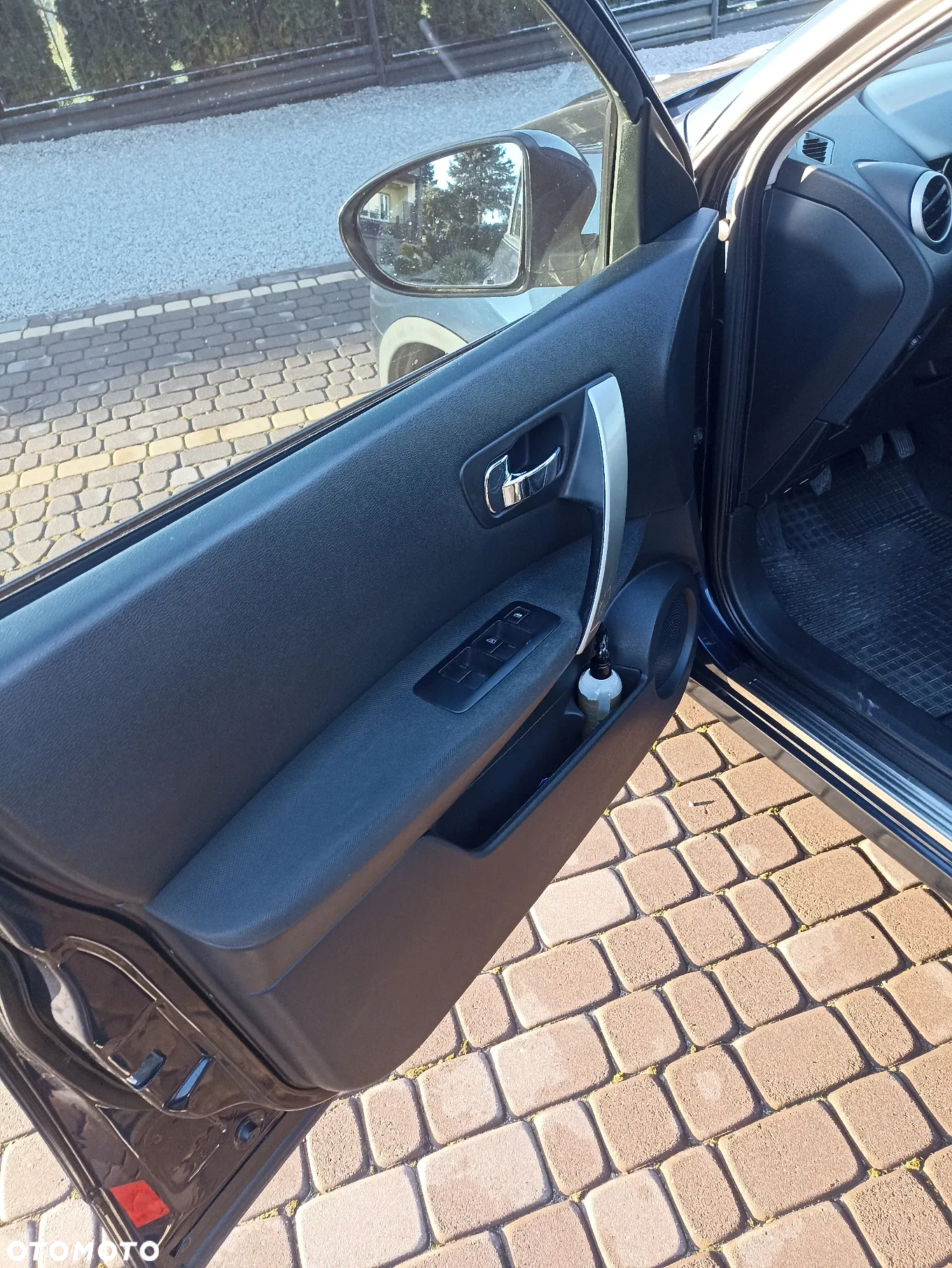 Nissan Qashqai - 12