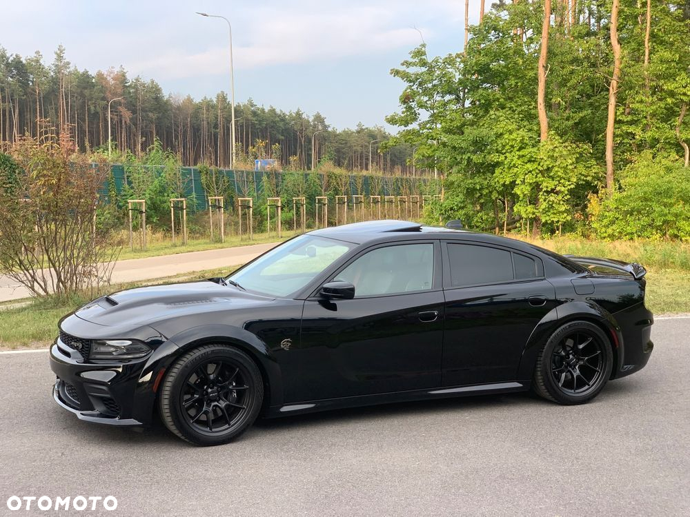 Dodge Charger - 3