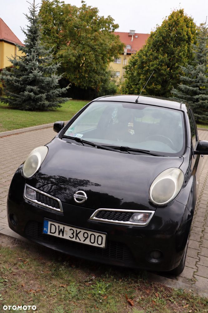 Nissan Micra - 1