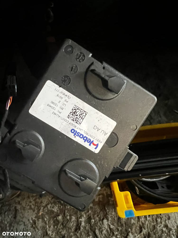 Audi A4 B9 S-LINE SZYBERDACH PANORAMA DACH 8W9877041 8W9877049 4M0907594 - 7