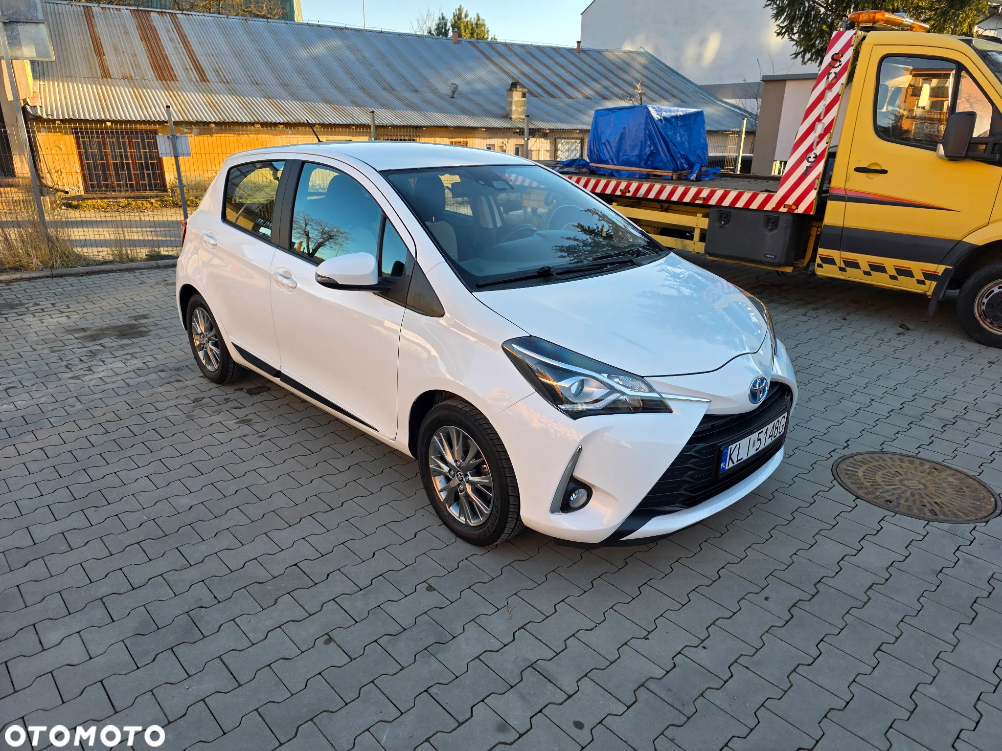 Toyota Yaris Hybrid 1.5 VVT-i Comfort - 8