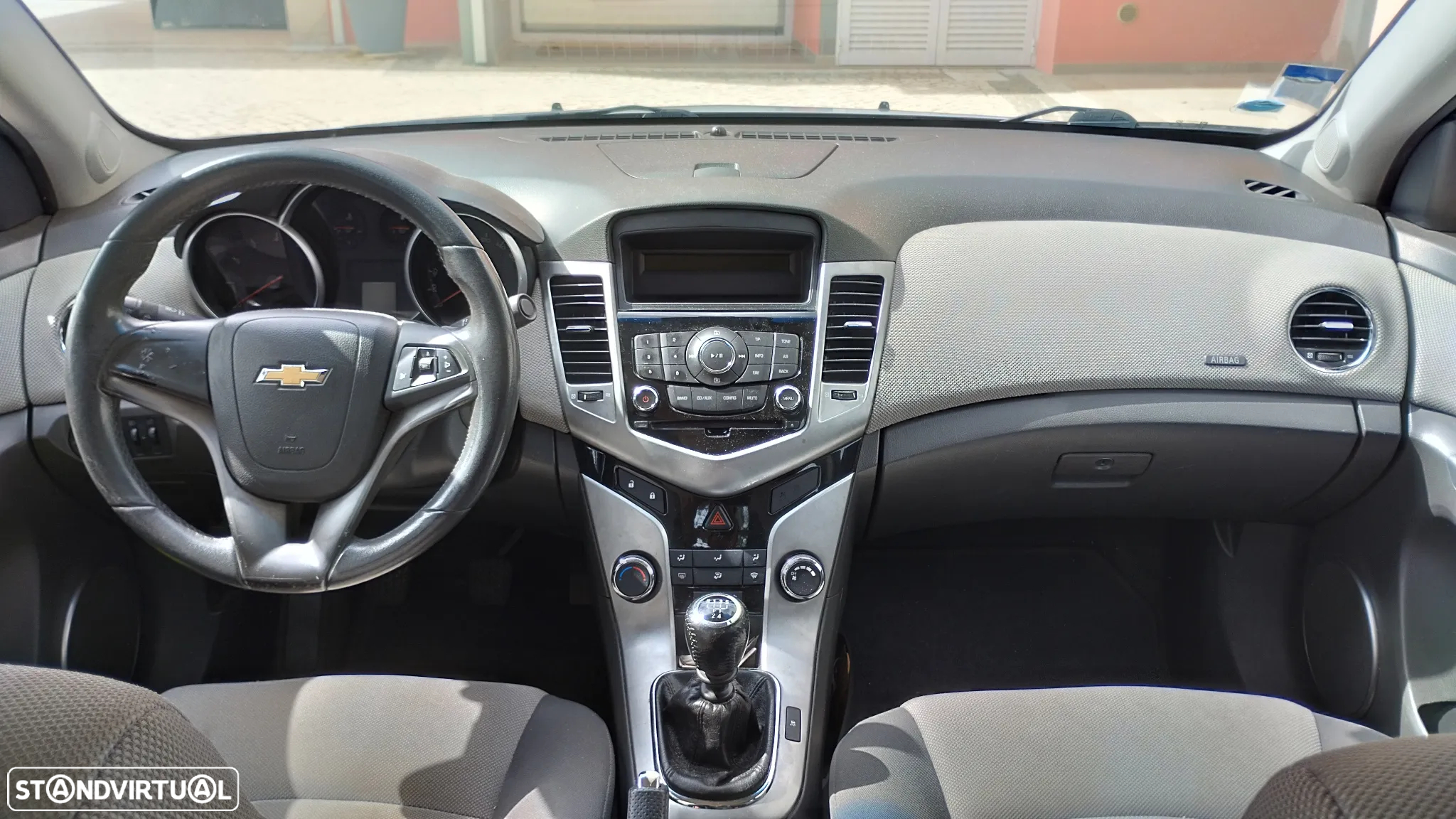 Chevrolet Cruze 1.6 LS - 11