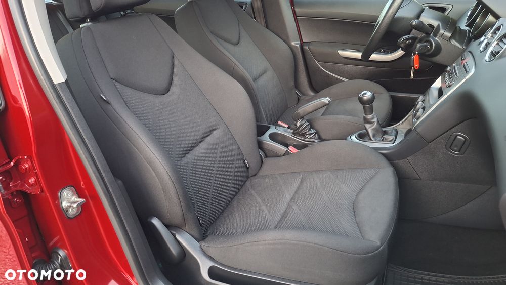 Peugeot 308 1.6 HDi Trendy - 19