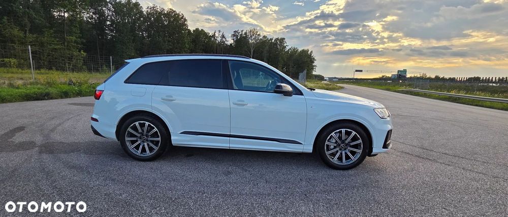 Audi Q7 45 TDI mHEV Quattro S Line Tiptr - 9