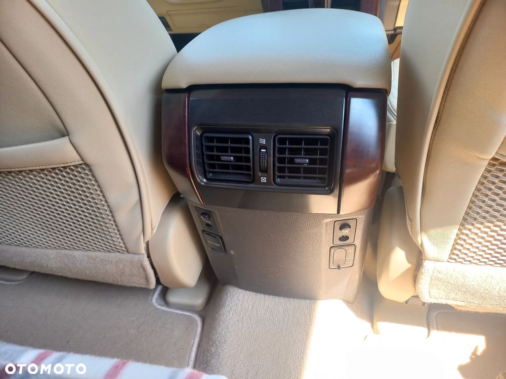 Toyota Land Cruiser LC 2.8 D-4D Invincible - 20