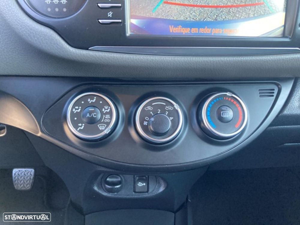 Toyota Yaris 1.0 VVT-i Comfort - 23