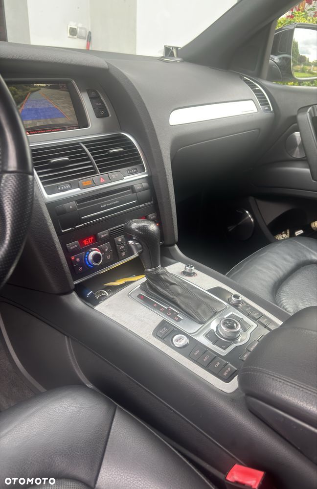 Audi Q7 - 6
