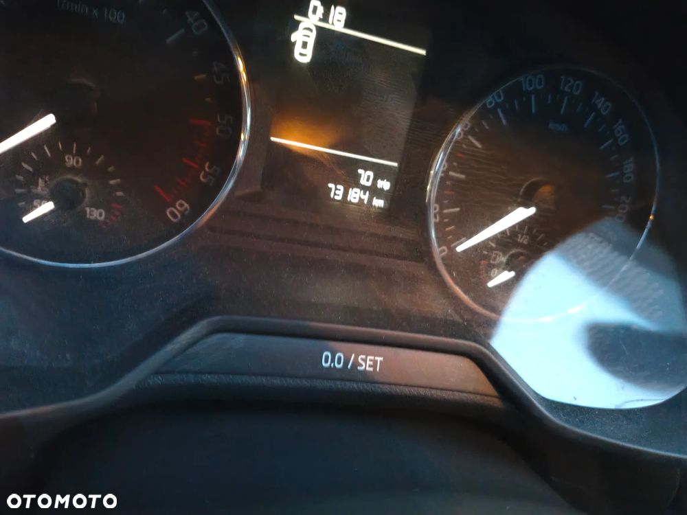 Skoda Octavia 1.6 TDI Active - 6