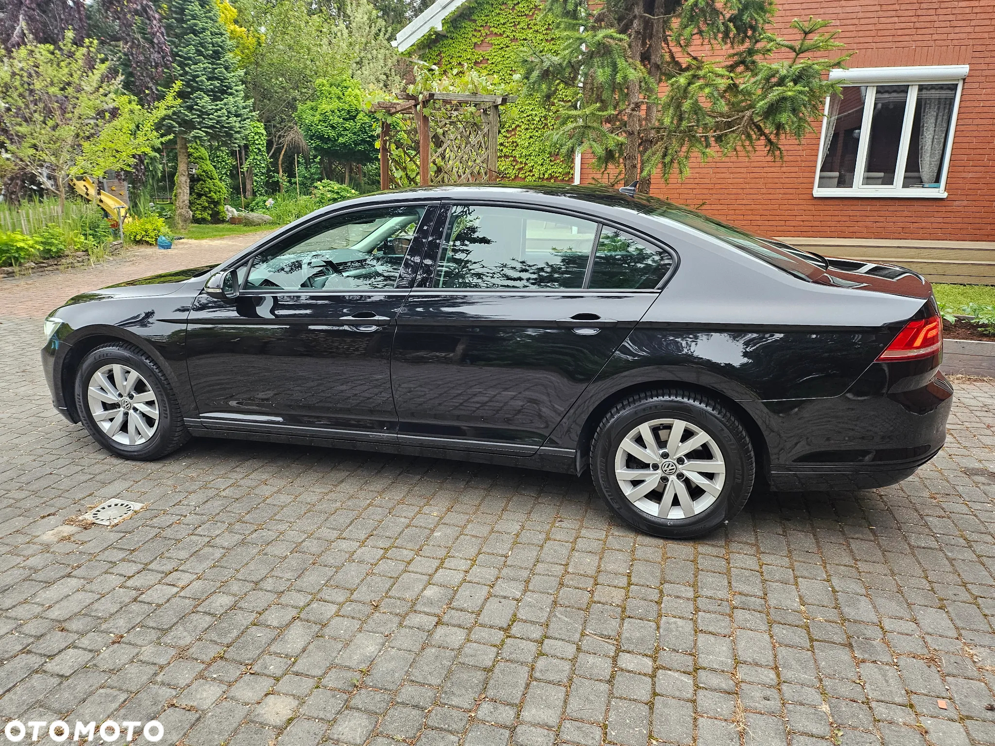 Volkswagen Passat 1.4 TSI BMT ACT Comfortline - 11