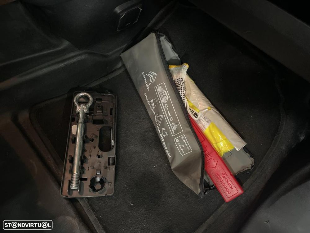Citroën BERLINGO LONGA 3 LUGARES - 10