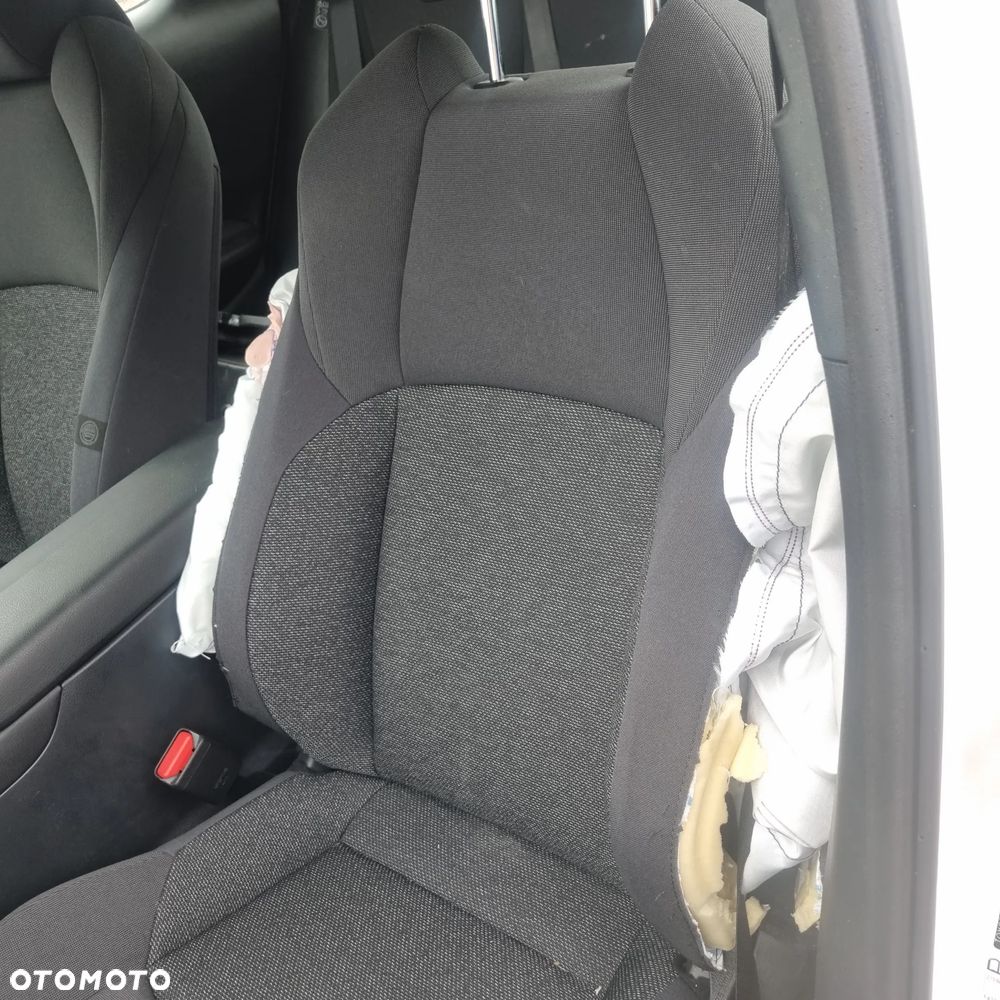 Toyota C-HR 1.8 Hybrid Comfort - 10