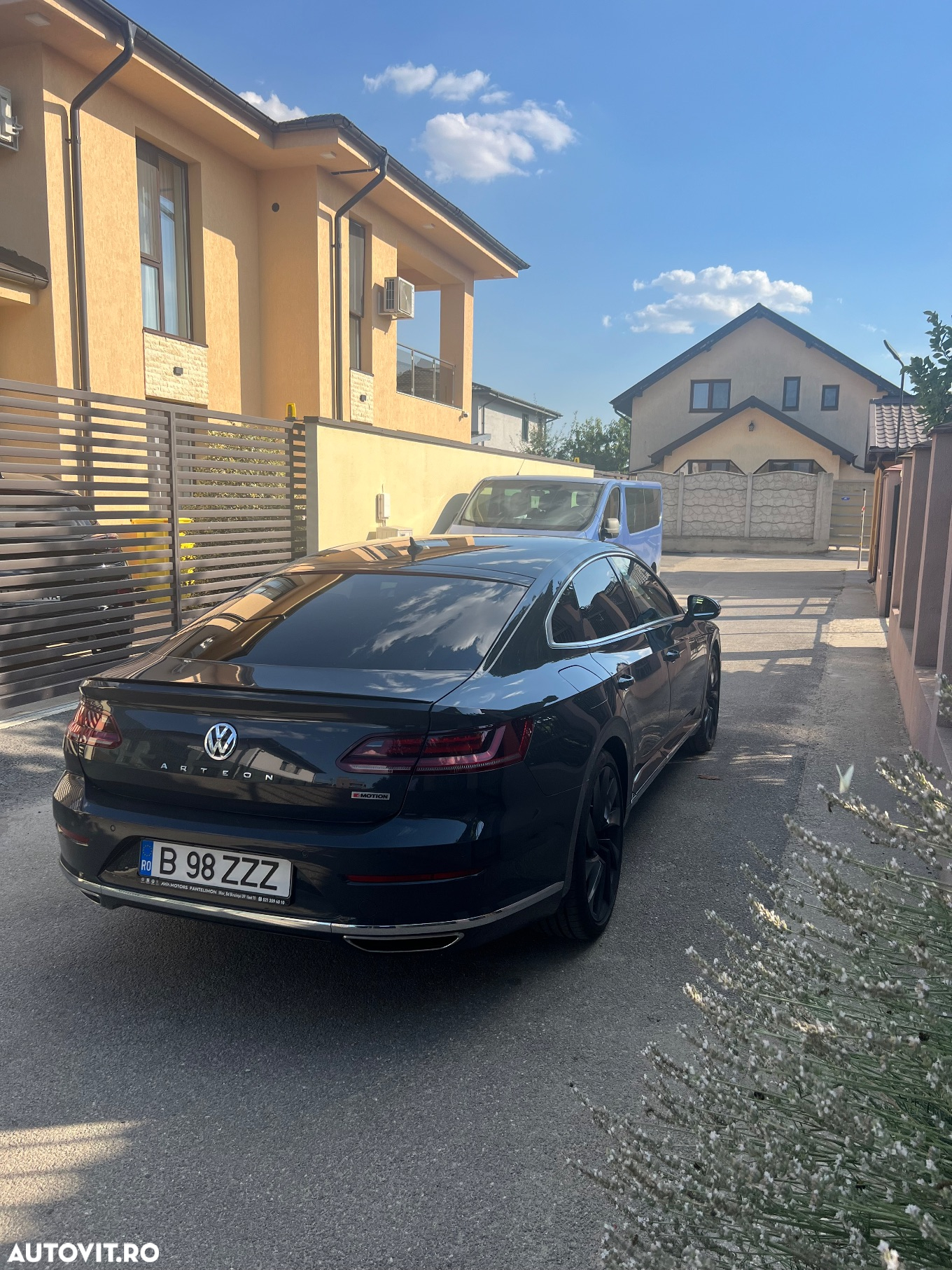 Volkswagen ARTEON 2.0 TDI DSG 4Motion R-Line - 5