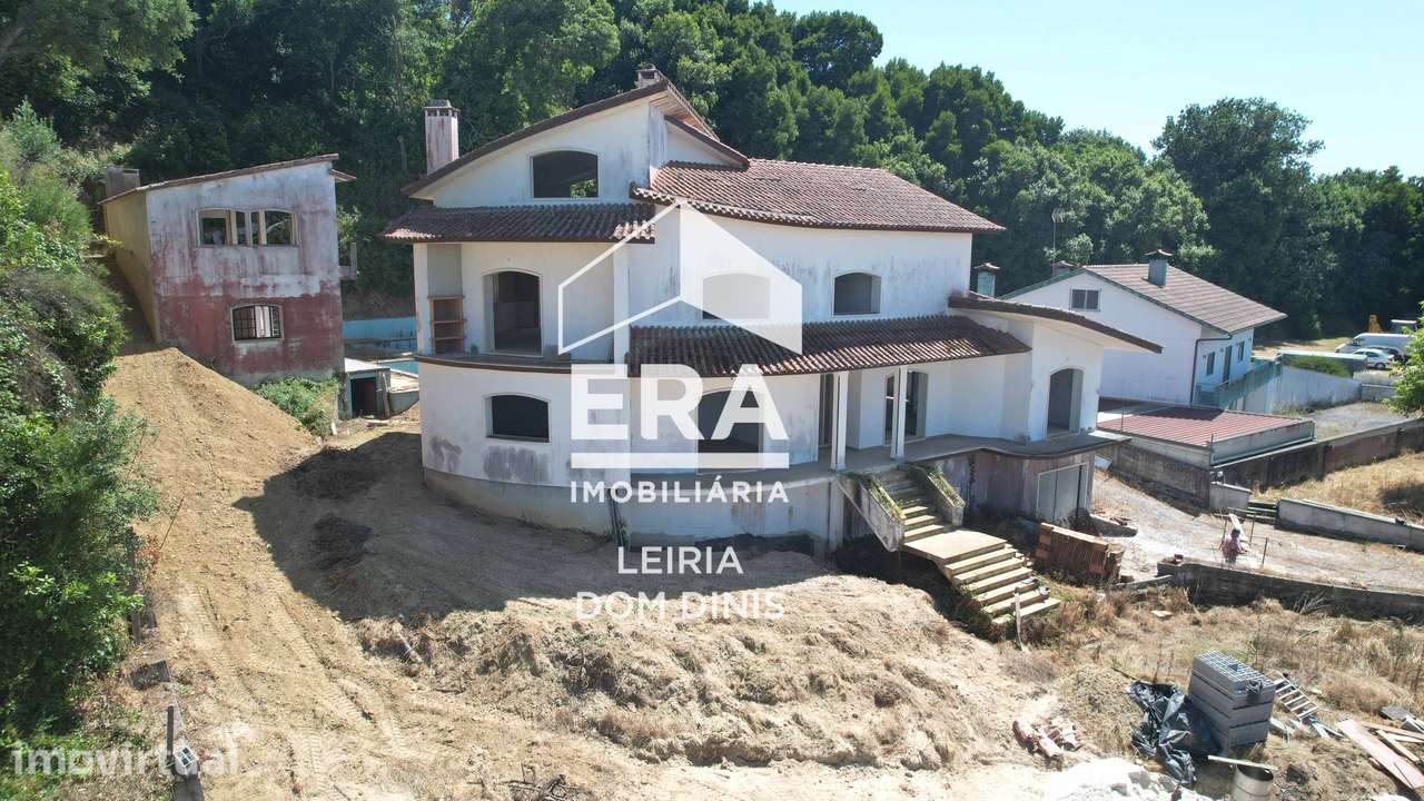 Moradia Isolada T5 em Monte Real - Grande imagem: 2/22