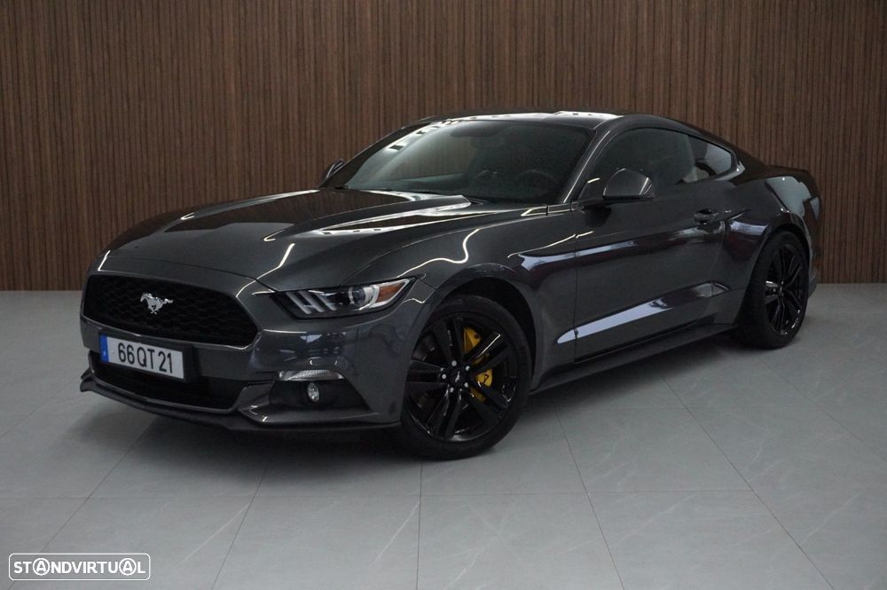 Ford Mustang 2.3i EcoBoost - 23