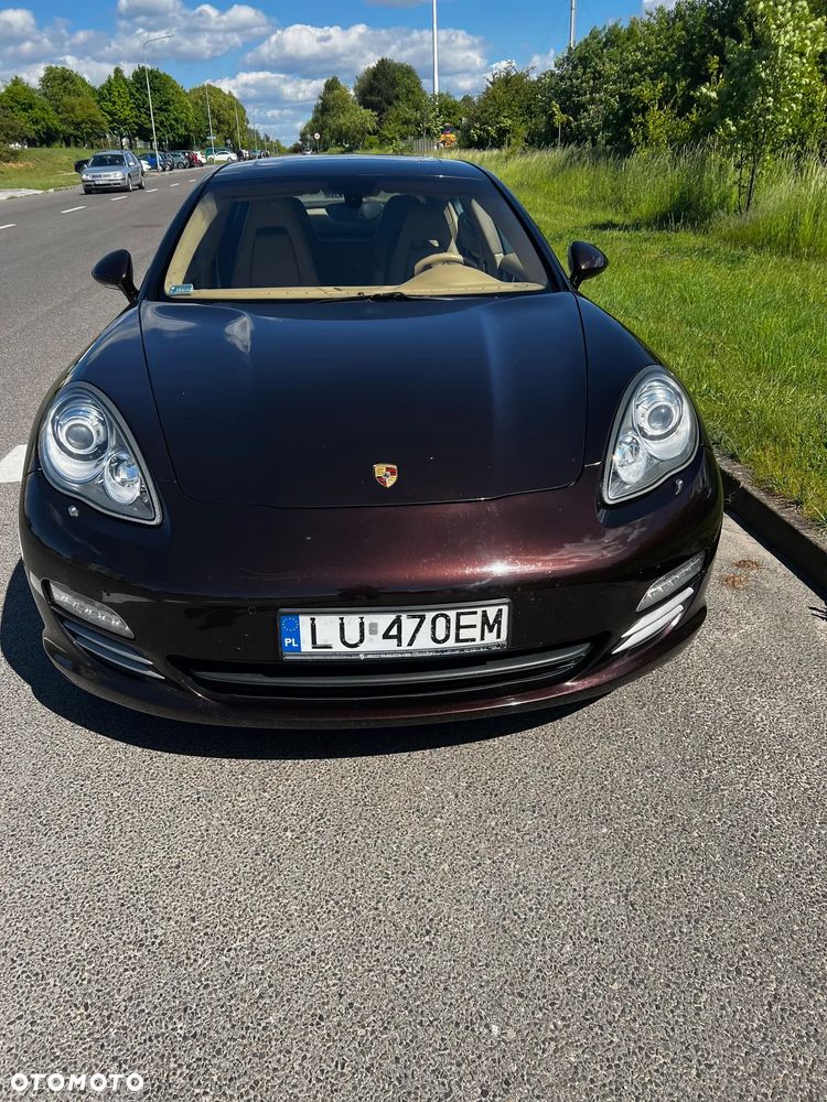 Porsche Panamera 4 - 18