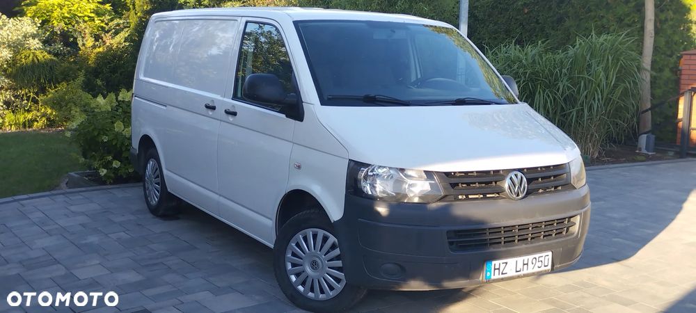 Volkswagen Transporter T5 - 1