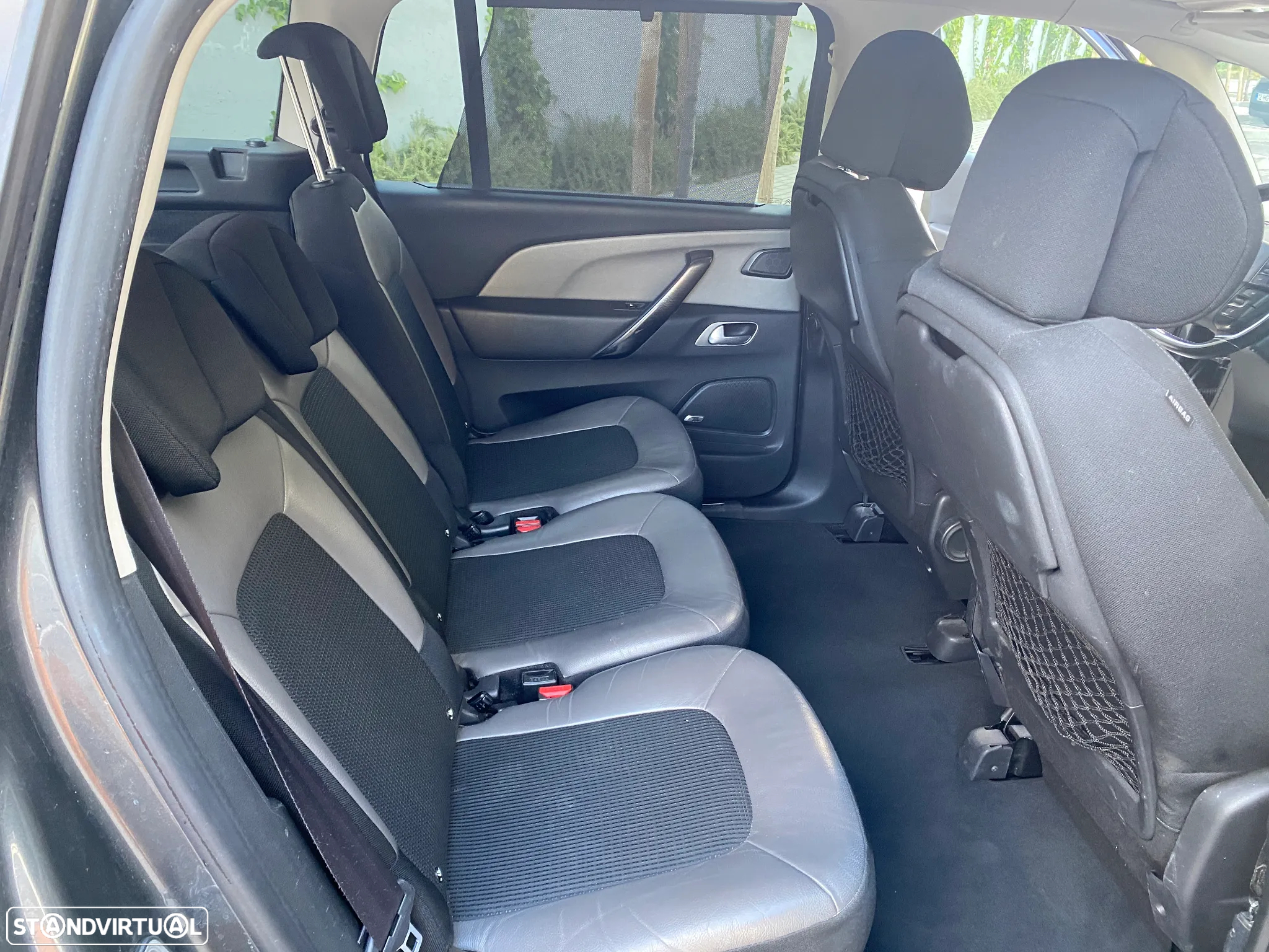 Citroën C4 Grand Picasso e-HDi 115 ETG6 Exclusive - 16
