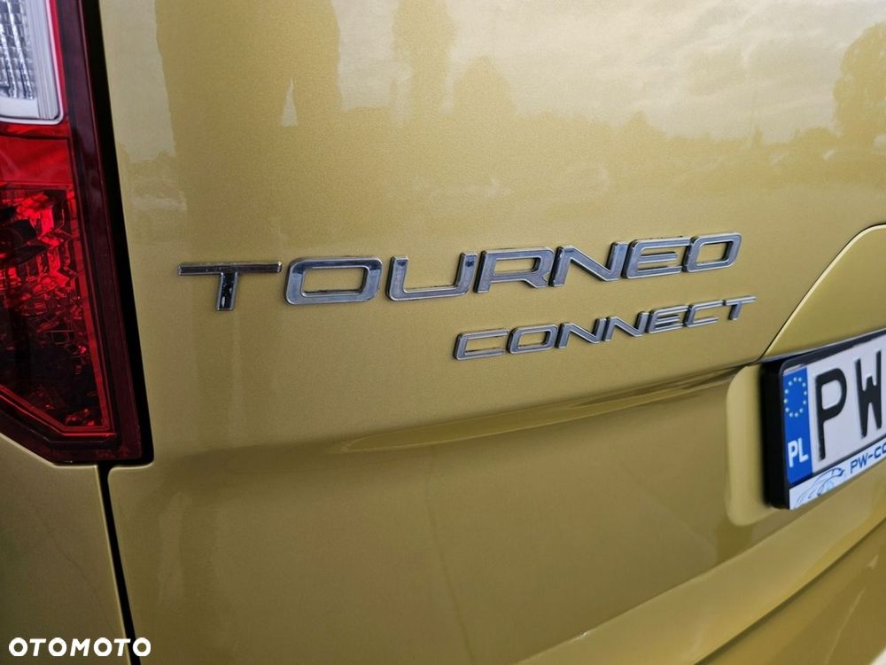 Ford Tourneo Connect - 11