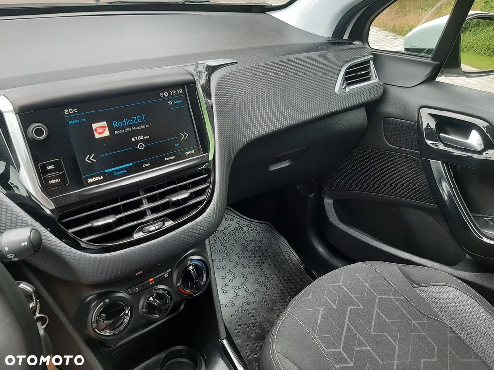 Peugeot 2008 1.5 BlueHDi Active S&S - 31